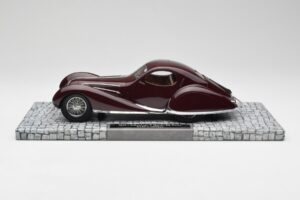 Talbot-Lago T150-C-SS Coupe Mullin Museum Minichamps 1:18 107117120 Metall — bild 3 av 6