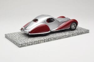 Talbot-Lago T150 C-SS Coupe Silver Röd Minichamps 1:18 107117121 Resin — bild 2 av 6