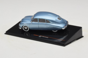 Tatra T600 Tatraplan Blå IXO 1:43 CLC594N Metall — bild 3 av 4
