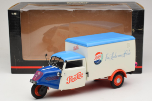 Tempo Dreirad Kastenwagen Pepsi Minichamps 1:18 150099024 Metall — bild 8 av 8