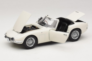 Toyota 2000 GT Cabriolet Vit James Bond Collection AUTOart 1:18 78731 Metall — bild 2 av 8