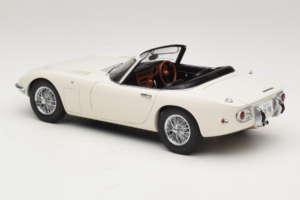 Toyota 2000 GT Cabriolet Vit James Bond Collection AUTOart 1:18 78731 Metall — bild 7 av 8