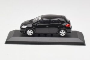 Toyota Auris E150 Svart Minichamps 1:43 TOYOTA004 Metall