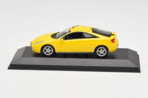 Toyota Celica T230 Gul Minichamps 1:43 430168924 Metall