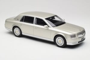 Toyota Century Silver Metallic Kyosho 1:18 KSR18036S Metall — bild 4 av 6