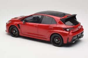 Toyota GR Corolla Circuit Edition E210 Supersonic Red Otto 1:18 OT1072 Resin — bild 5 av 6