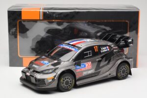 Toyota GR Yaris Rally1 #17 Toyota Gazoo Racing WRT S. Ogier / V. Landais Rally Finland 2024 IXO 1:18 18RMC216 Metall — bild 6 av 6