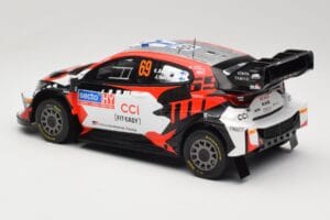 Toyota GR Yaris Rally1 #69 Toyota Gazoo Racing WRT K. Rovanpera / J. Halttunen Rally Finland 2024 IXO 1:18 18RMC218 Metall — bild 5 av 6