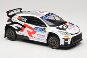 Toyota GR Yaris Rally2 #44 H. Kogure Rally Finland 2024 IXO 1:18 18RMC212B Metall — bild 4 av 6