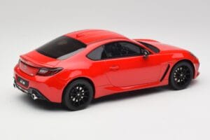 Toyota GR86 ZN8 Ignition Röd Otto 1:18 OT470 Resin — bild 2 av 6