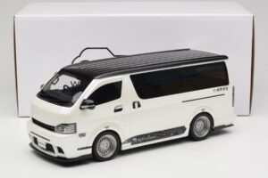 Toyota Hiace Super GL Pearl White Otto 1:18 OT1136 Resin — bild 6 av 6