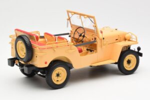 Toyota Land Cruiser BJ Beige Kyosho 1:18 08959BE Metall — bild 3 av 8