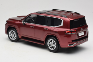Toyota Land Cruiser LC300 ZX Röd LCD 1:18 LCD18013-ZX-RE Metall — bild 7 av 8