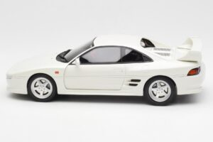 Toyota MR2 W20 TRD 2000GT Super Vit Otto 1:18 OT749 Resin — bild 3 av 6