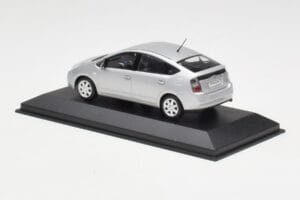 Toyota Prius Silver Minichamps 1:43 TOYOTA005 Metall — bild 3 av 4