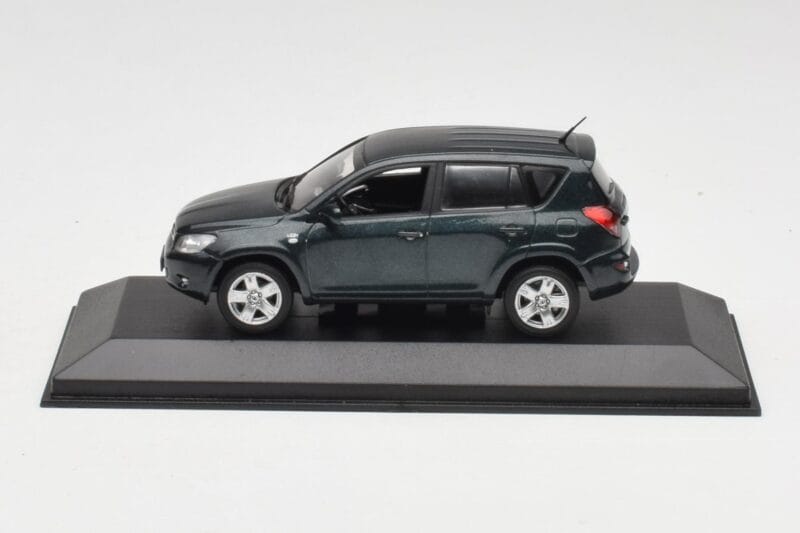 Toyota RAV4 XA20 Grön Minichamps 1:43 TOYOTA008 Metall