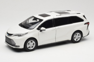 Toyota Sienna XL30 Vit OEM 1:18 TOYOTA013 Metall