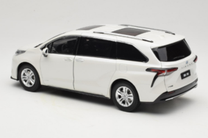 Toyota Sienna XL30 Vit OEM 1:18 TOYOTA013 Metall — bild 7 av 8