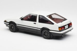 Toyota Sprinter Trueno AE86 New Initial D Movie Legend 1 AUTOart 1:18 78798 Metall — bild 7 av 8