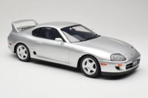 Toyota Supra A80 Silver Kyosho 1:12 KSR12006S Resin — bild 4 av 6