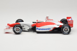 Toyota TF102 Panasonic F1 Showcar 2002 Minichamps 1:18 100020174 Metall — bild 3 av 6
