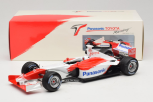 Toyota TF102 Panasonic F1 Showcar 2002 Minichamps 1:18 100020174 Metall — bild 6 av 6