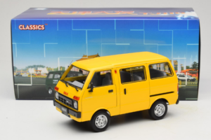 Toyota TJ110 Tianjin Huali Gul OEM 1:18 TOYOTA014 Metall — bild 8 av 8