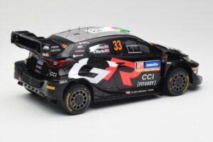 Toyota Yaris Rally1 WRC #33 E. Evans / S. Martin Rally Sweden 2024 IXO 1:18 18RMC200 Metall — bild 2 av 6