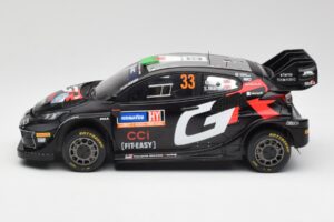Toyota Yaris Rally1 WRC #33 E. Evans / S. Martin Rally Sweden 2024 IXO 1:18 18RMC200 Metall — bild 3 av 6