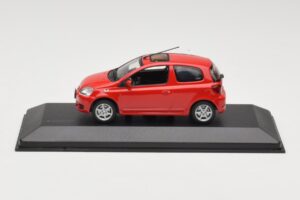 Toyota Yaris TS Röd Minichamps 1:43 430166062 Metall