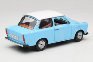 Trabant 601 Deluxe Blå Vit Sun Star 1:18 4286 Metall — bild 2 av 6