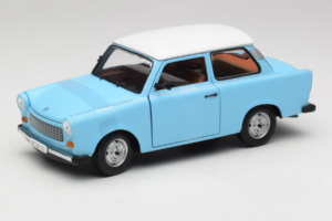Trabant 601 Deluxe Blå Vit Sun Star 1:18 4286 Metall