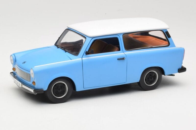 Trabant 601 Kombi Blå Sun Star 1:18 4272 Metall