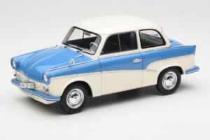 Trabant P50 Ljusblå Grädde BoS Models 1:18 BOS035 Resin