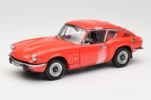 Triumph GT6 Mk3 Röd Sun Star 1:18 1056 Metall