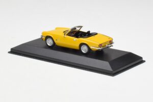 Triumph Spitfire 1500 Gul Minichamps 1:43 400132531 Metall — bild 3 av 4