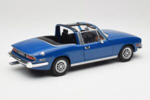 Triumph Stag Mk1 Sapphire Blue Revell 1:18 8815 Metall — bild 3 av 8
