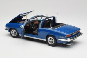 Triumph Stag Mk1 Sapphire Blue Revell 1:18 8815 Metall — bild 5 av 8