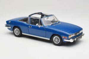 Triumph Stag Mk1 Sapphire Blue Revell 1:18 8815 Metall — bild 6 av 8