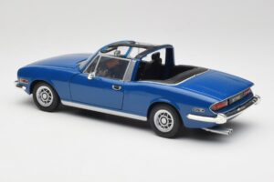 Triumph Stag Mk1 Sapphire Blue Revell 1:18 8815 Metall — bild 7 av 8