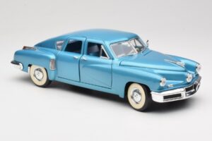 Tucker Torpedo Blå Road Signature 1:18 92268 Metall — bild 6 av 8