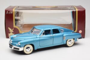 Tucker Torpedo Blå Road Signature 1:18 92268 Metall — bild 8 av 8