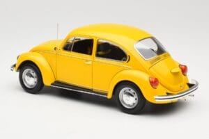 Volkswagen Beetle 1200 Gul Minichamps 1:18 150057106 Metall — bild 7 av 8