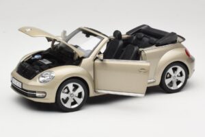 Volkswagen Beetle A5 Cabriolet Grå Kyosho 1:18 5C3099302P7W Metall — bild 2 av 8