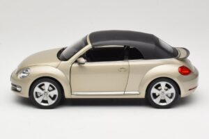 Volkswagen Beetle A5 Cabriolet Grå Kyosho 1:18 5C3099302P7W Metall — bild 4 av 8