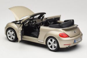 Volkswagen Beetle A5 Cabriolet Grå Kyosho 1:18 5C3099302P7W Metall — bild 5 av 8