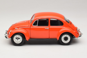 Volkswagen Beetle Orange Gremlins Movie Greenlight 1:18 12985 Metall — bild 4 av 8