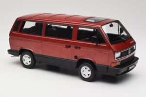 Volkswagen Bus T3 Multivan Magnum Mars Red Metallic KK-Scale 1:18 KKDC180991 Metall — bild 4 av 6