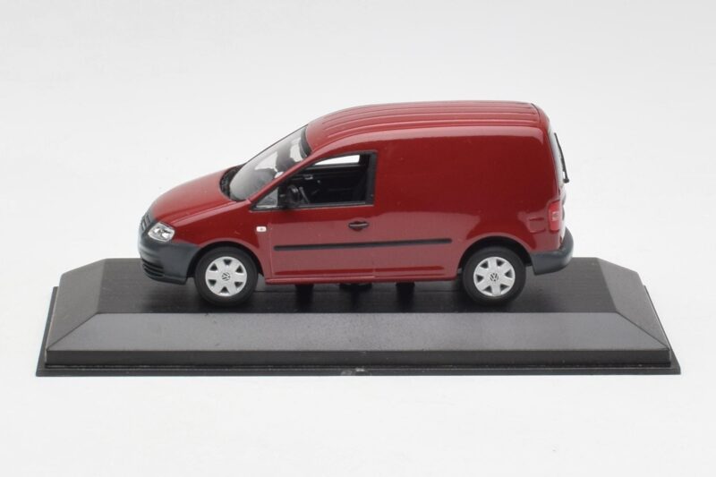 Volkswagen Caddy 2K Mörkröd Minichamps 1:43 CADDY004 Metall