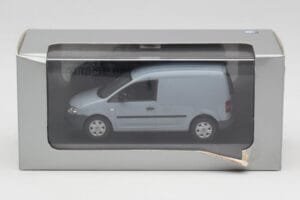 Volkswagen Caddy 2K Grå Minichamps 1:43 CADDY007 Metall — bild 4 av 4
